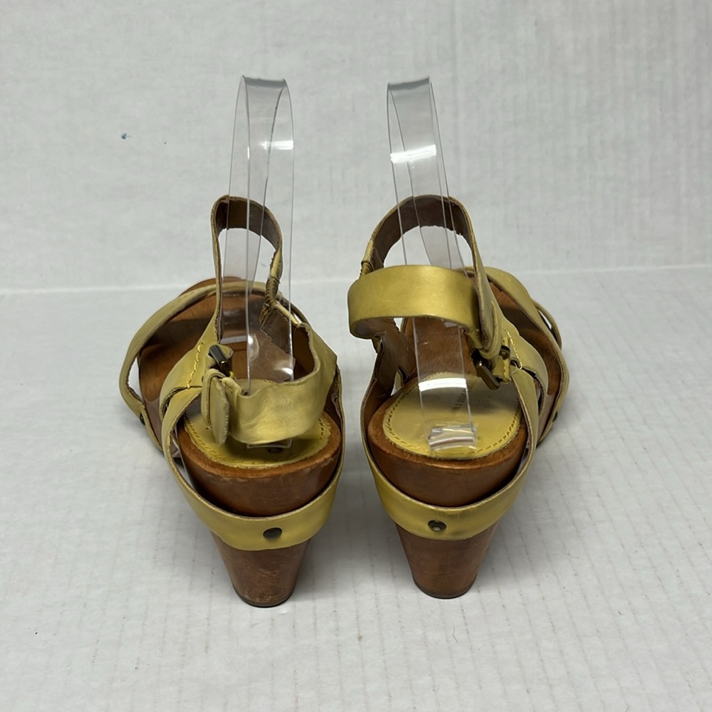 Anthropologie Schuler & Sons Yellow Wood Clog Sandal heel 8.5 Retro Cottagecore - Picture 10 of 16
